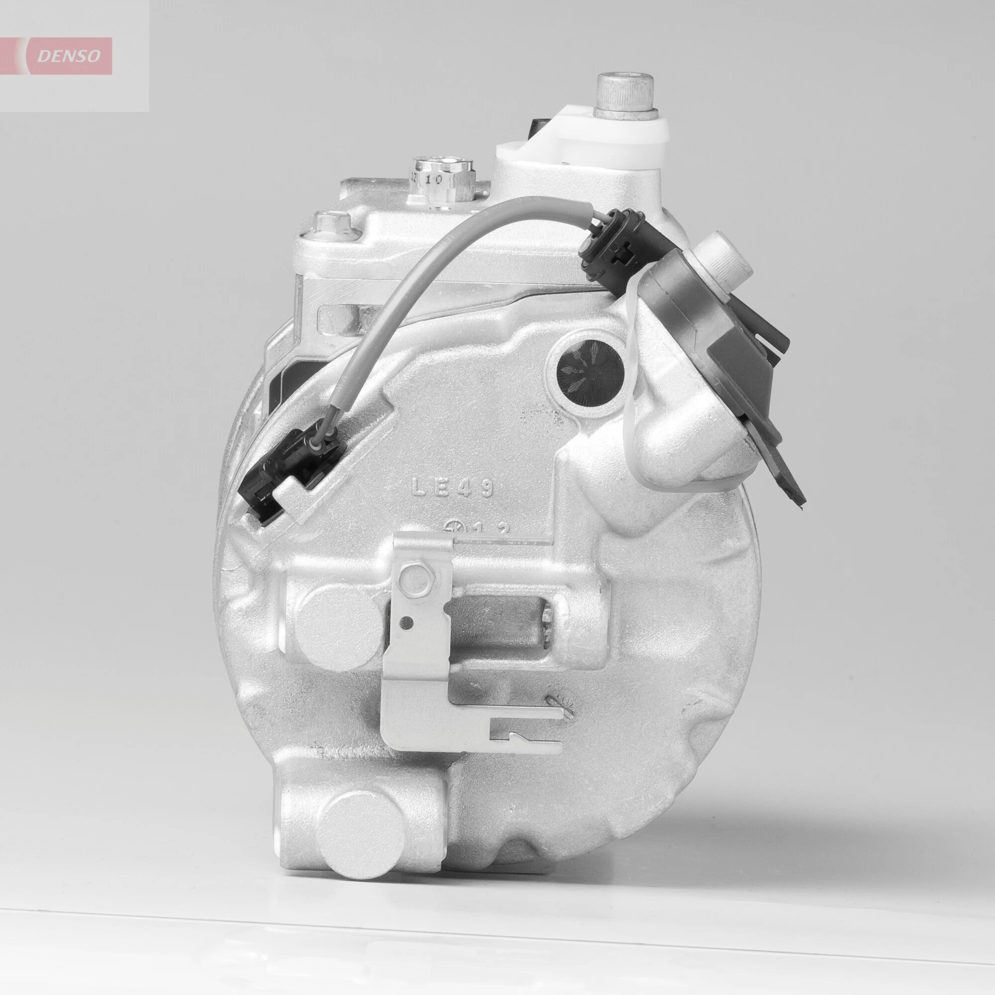 Компрессор кондиционера DCP05080 Denso