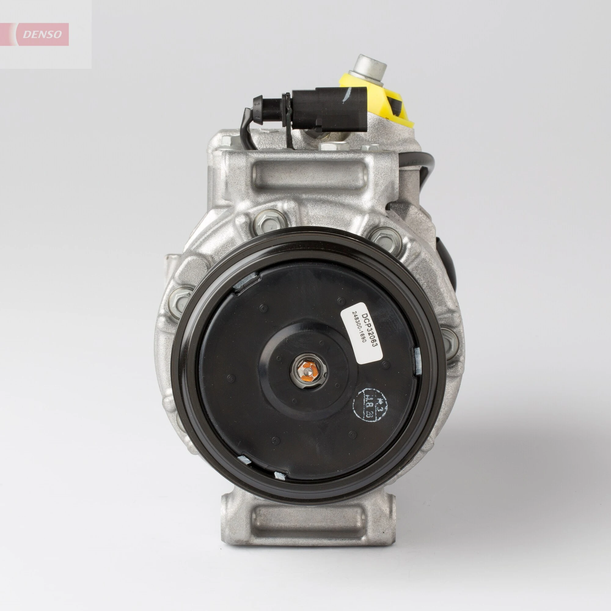 Компрессор системы кондиционирования Denso DCP32063 цена, от 589.97 USD