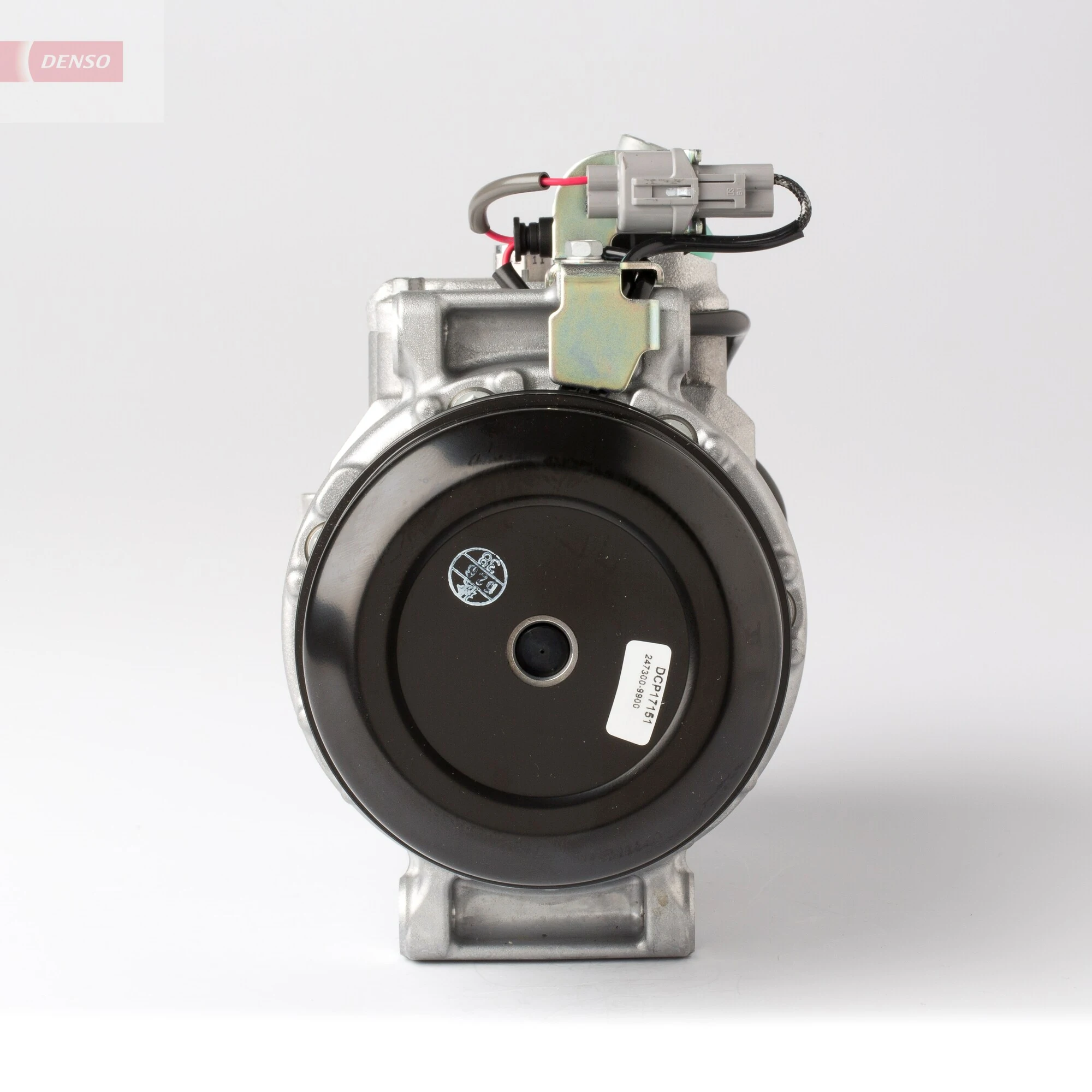 Компрессор системы кондиционирования Denso DCP17151 цена, от 362.35 USD