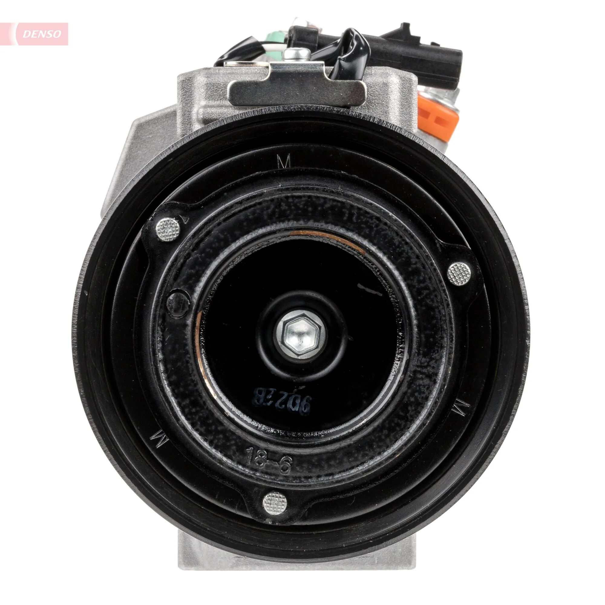 Насос кондиционера Denso DCP06025