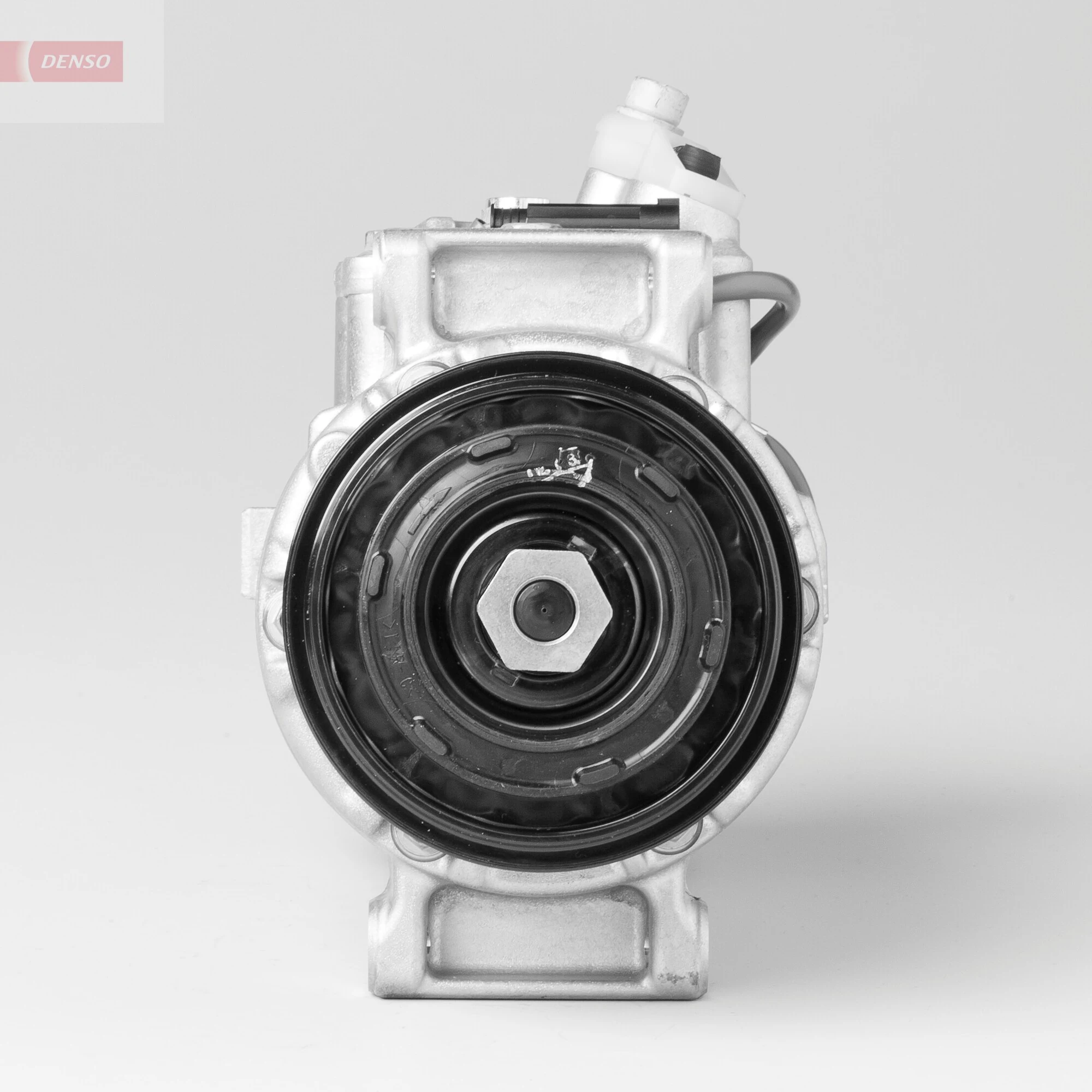 Компрессор системы кондиционирования Denso DCP17104 цена, от 306.17 USD