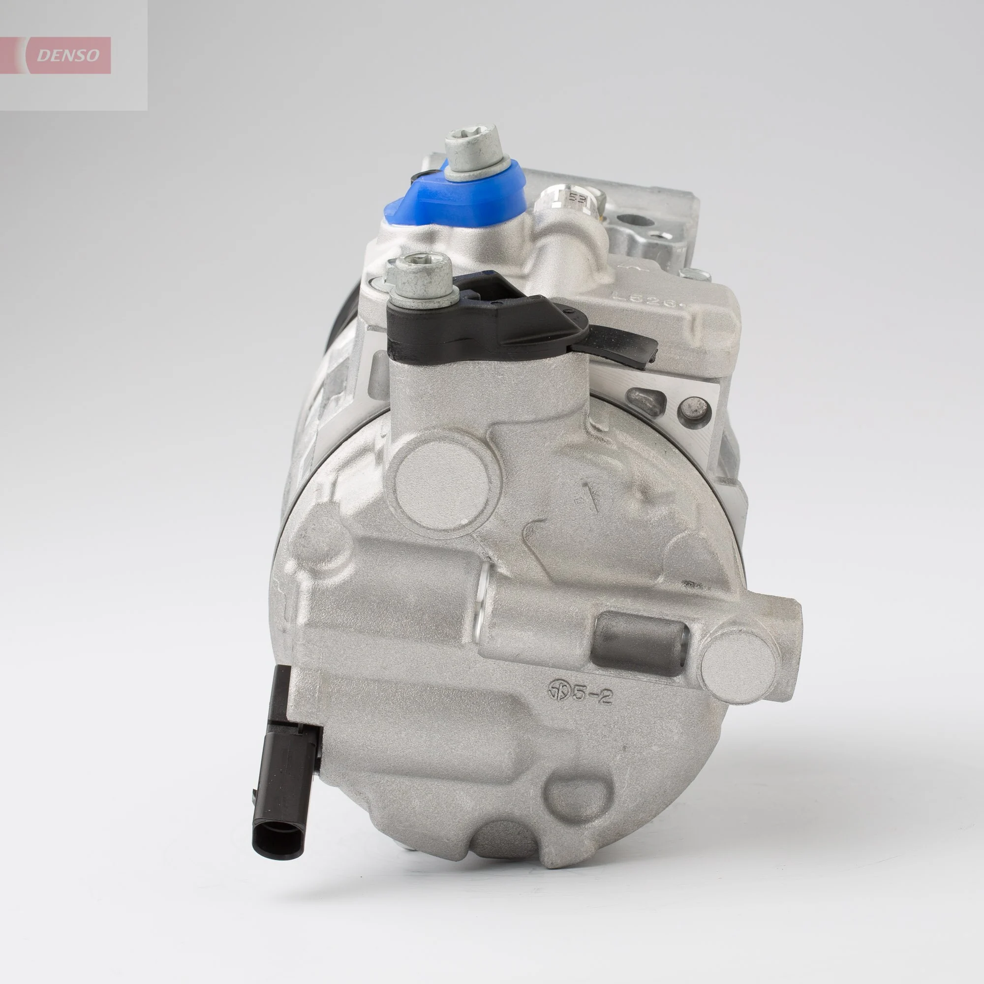 Насос кондиционера Denso DCP02041