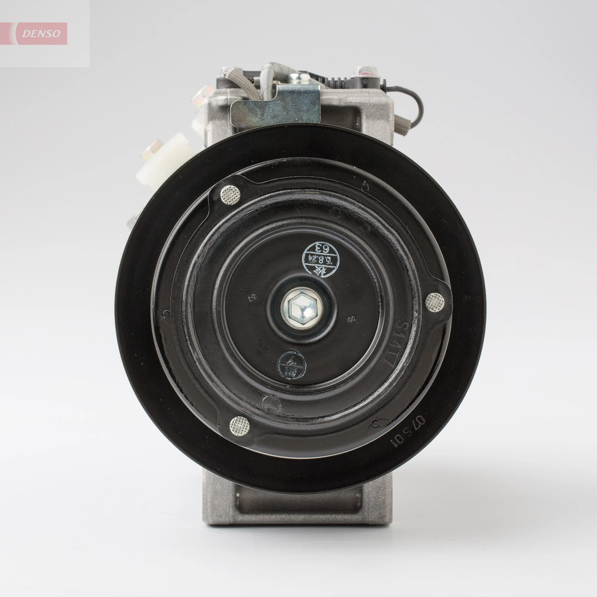 Компрессор системы кондиционирования Denso DCP17150 цена, от 360.73 USD