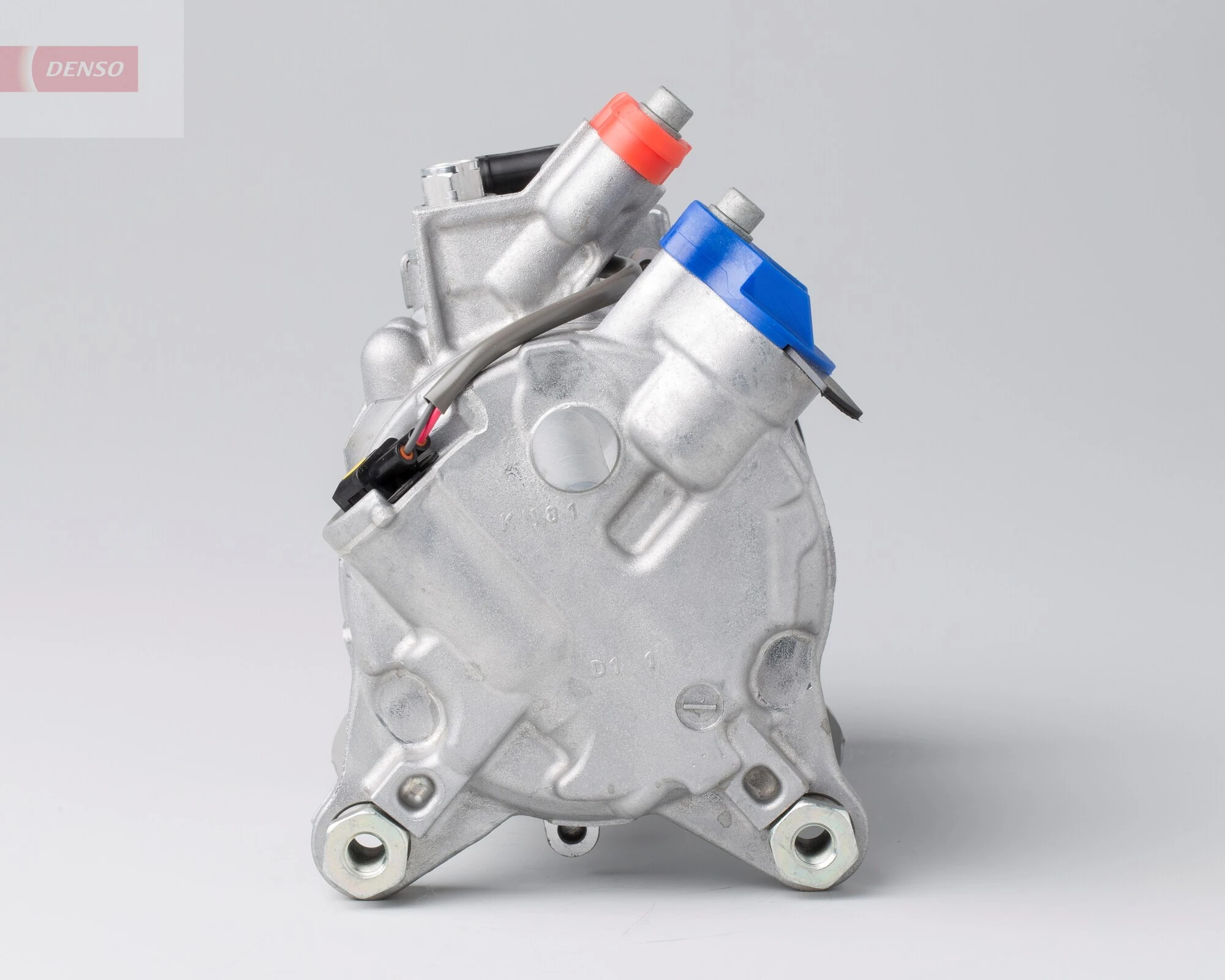 Компрессор кондиционера DCP05099 Denso