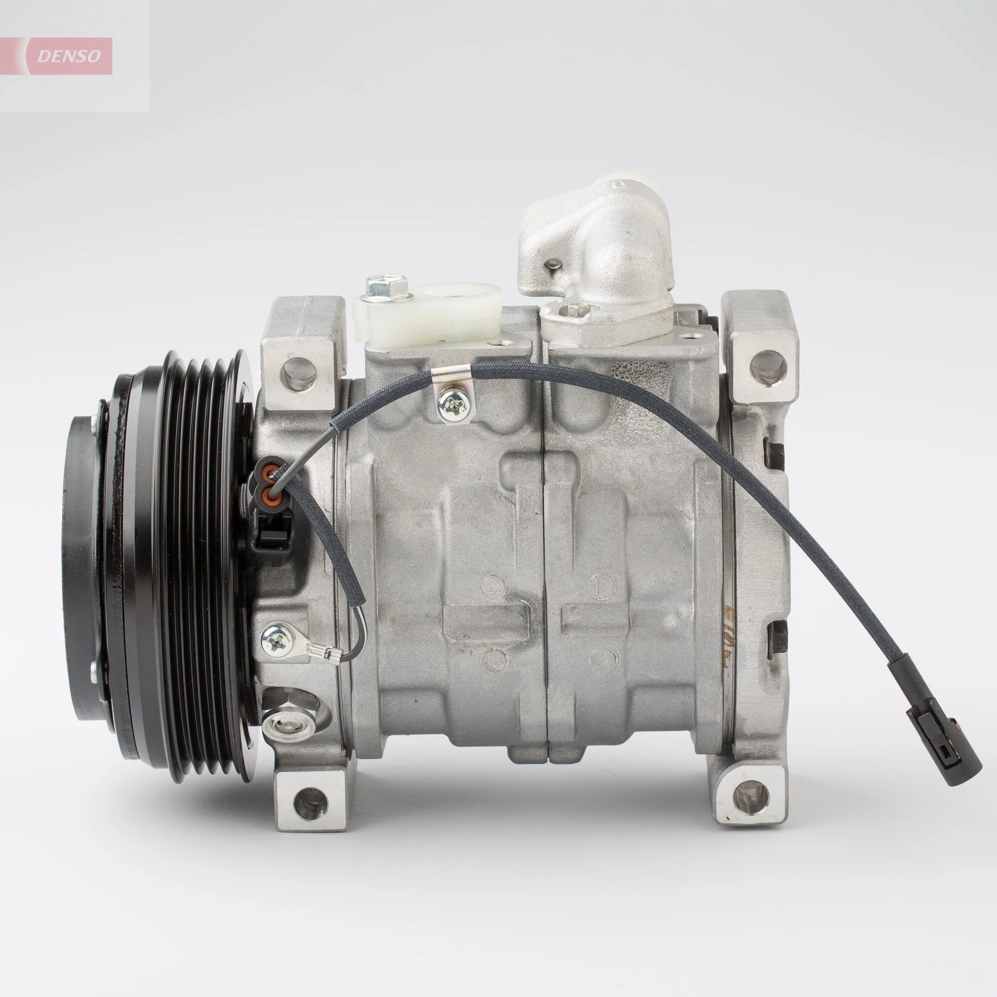 Купить DCP47004 Denso Компрессор климатической установки