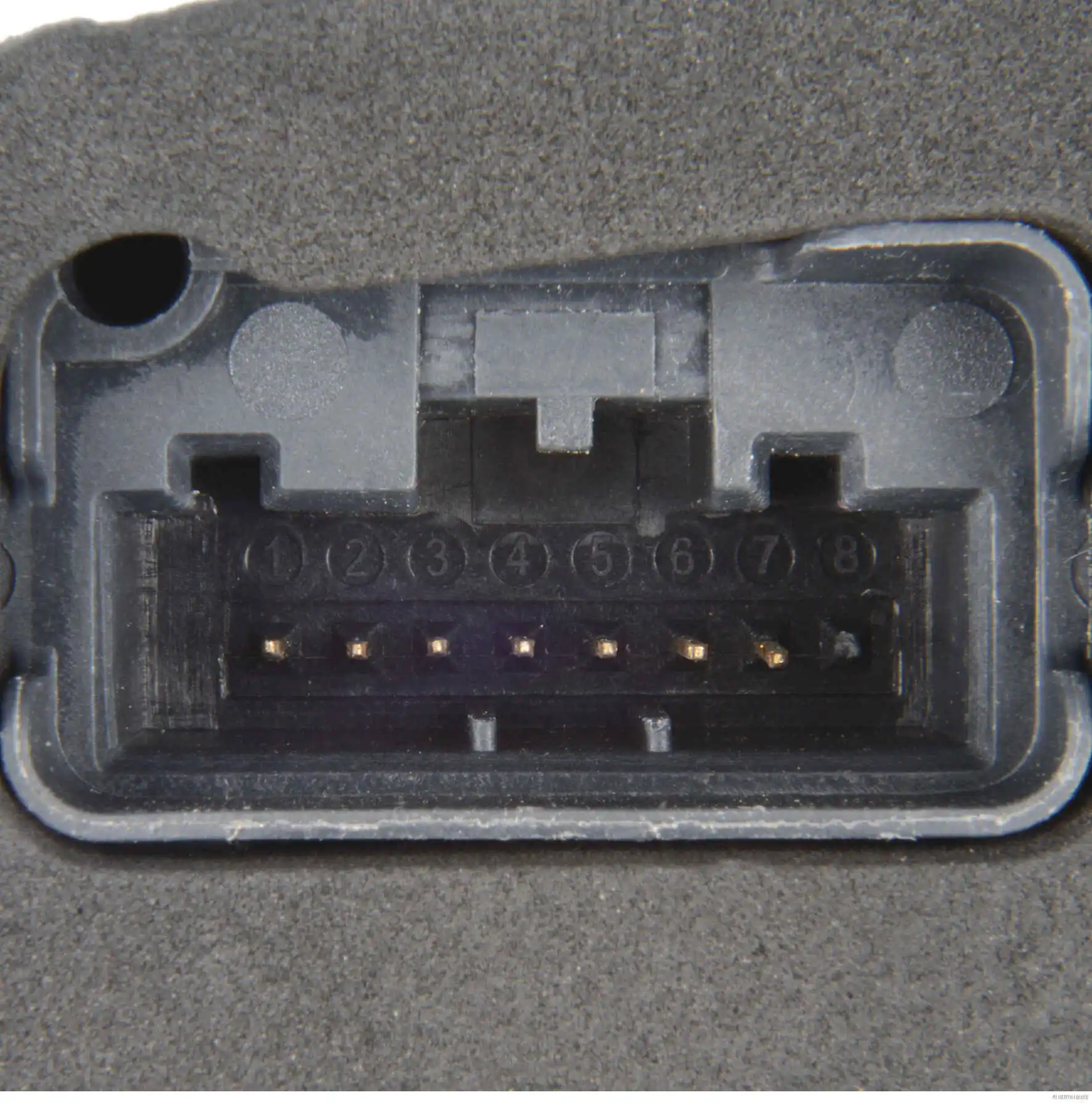 Fecho da porta dianteira esquerda Volkswagen Caddy 4 SAB, SAJ