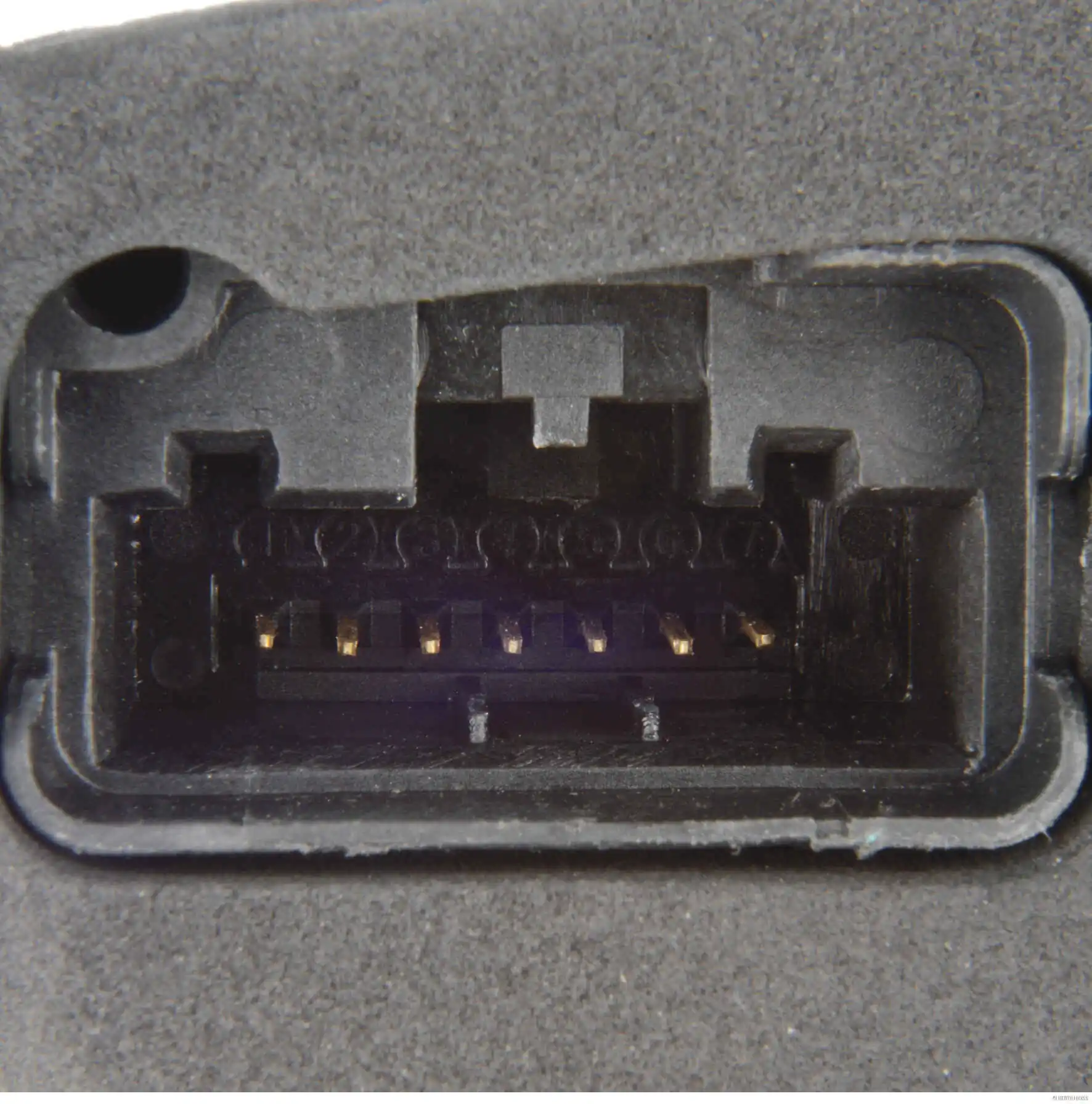 Запор кабины HB Autoelektrik 73100046 цена, от 35.67 USD