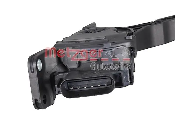 Педали газа на Ford C-Max  DM2