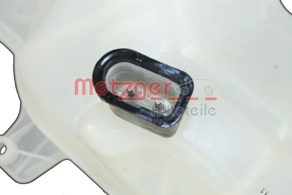 Купить Бачок системы охлаждения Ауди А6 C5 4B2, 4B4