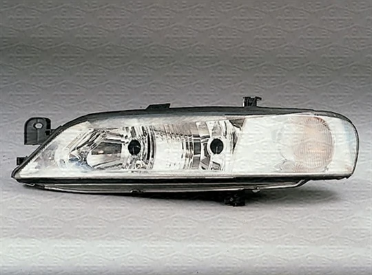 Правая фара 9119524 General Motors