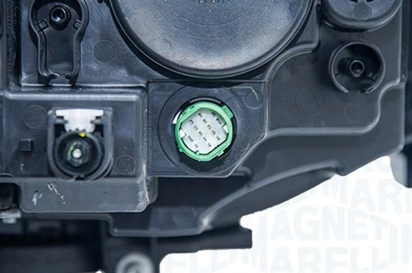 Правая блок фара Magneti Marelli LPP561 цена, от 417.80 USD