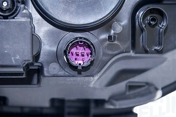 LPP551 Magneti Marelli Фара передняя правая