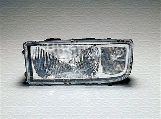48262590 Mercedes Стекло фары левой