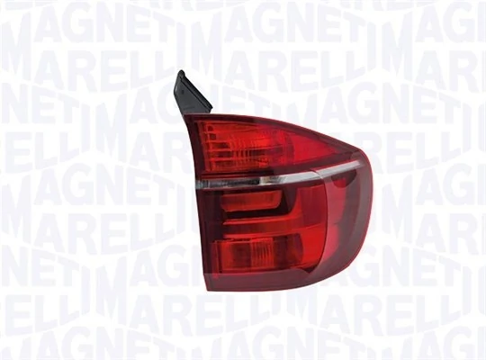 710815040018 Magneti Marelli Задний правый внешний фонарь