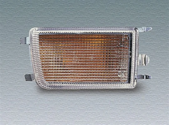 Поворотник правый на Volkswagen Passat B3, B4 3A2, 351, 312