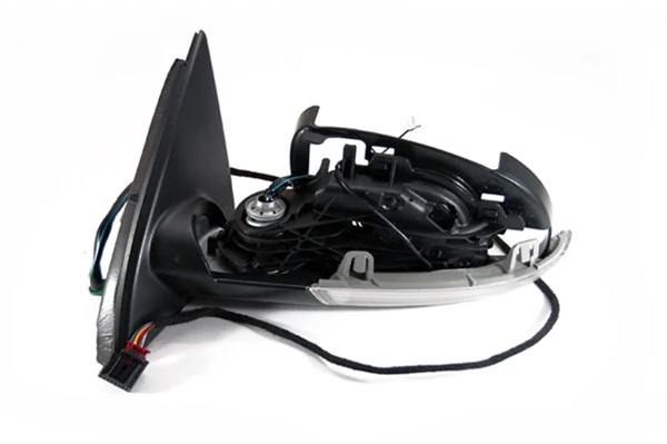 Зеркало заднего вида правое на Volkswagen Passat B6 3C2