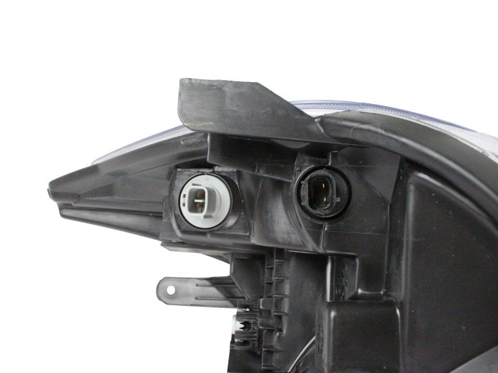 Правая блок фара Toyota Hilux пикап (KUN25) (2005 - 2015) цена, от 94.87 USD