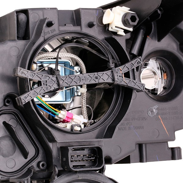 Правая блок фара BMW X5 внедорожник (E70) (2007 - 2013) цена, от 291.21 USD