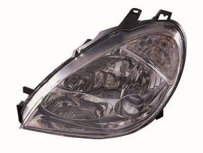 Фара передняя правая на Citroen Xsara  N1