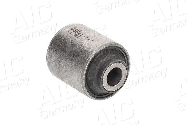 Купить 70647 AIC Сайлентблок нижний передней подвески