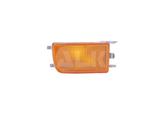 Поворотник правый на Volkswagen Golf III 1H1