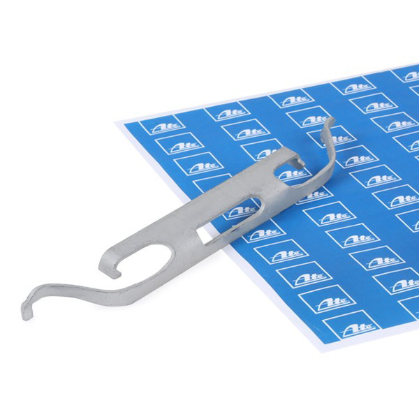 Комплект пружинок крепления дисковых колодок, передних ATE 11811601331 цена, от 10.64 USD