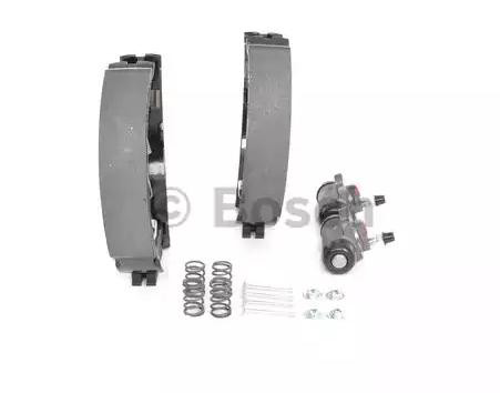 Тормоза рабочие задние ножные и тормозные барабаны Bosch 0204114659 цена, от 102.53 USD