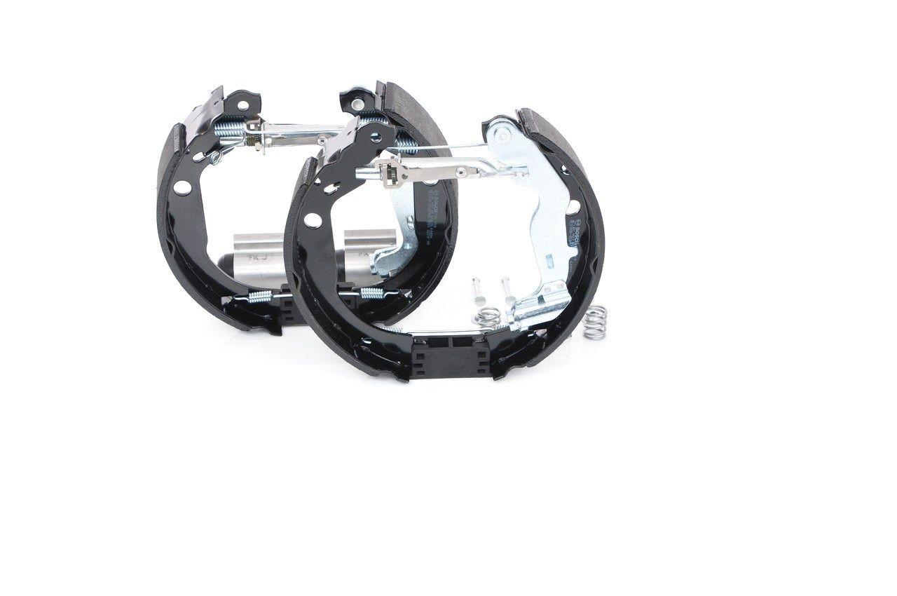 Барабанные колодки Bosch 0204114684