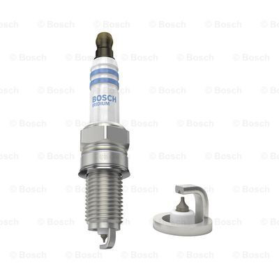 Свечи зажигания 0242140514 Bosch