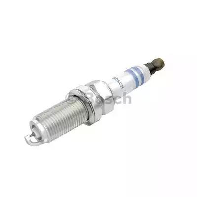Свеча зажигания Bosch 0242240715 цена, от 11.53 USD