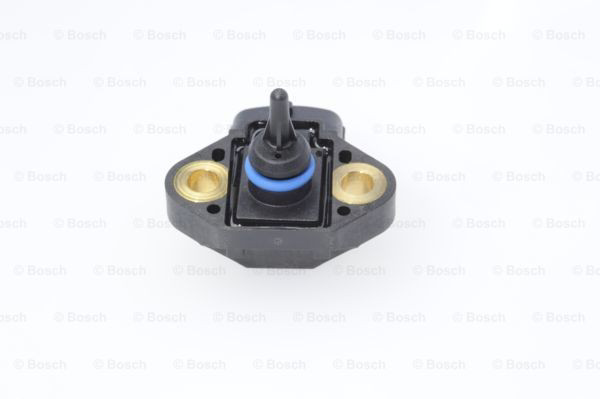Датчик давления топлива Bosch 0261230112