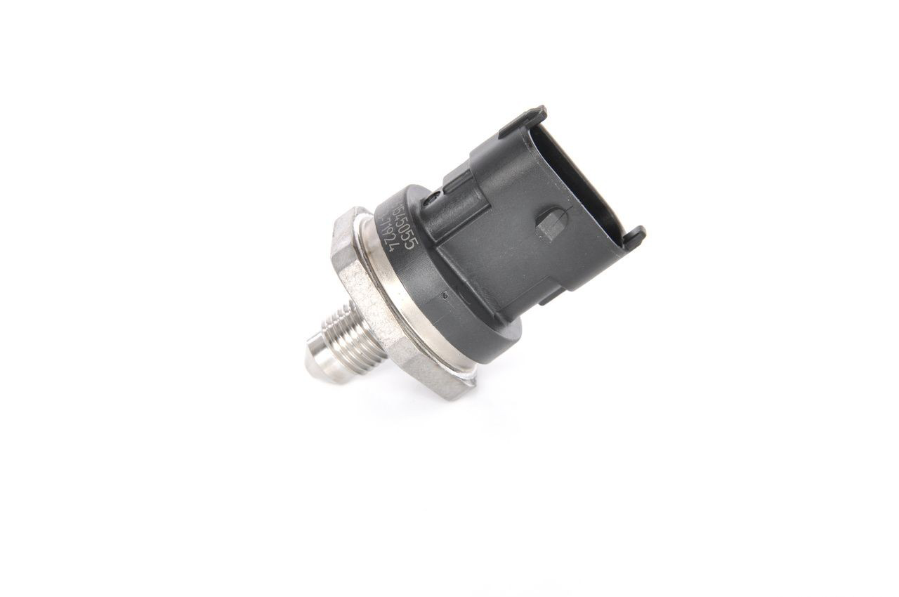 Датчик давления топлива Bosch 0261545055
