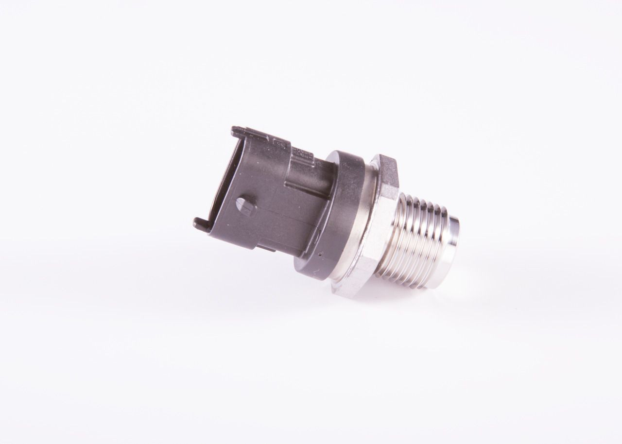 Датчик давления топлива Bosch 0281002930 цена, от 127.65 USD
