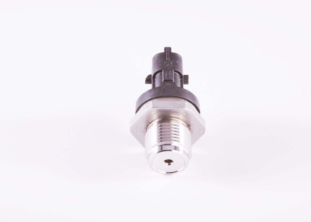 Датчик давления топлива Bosch 0281002930