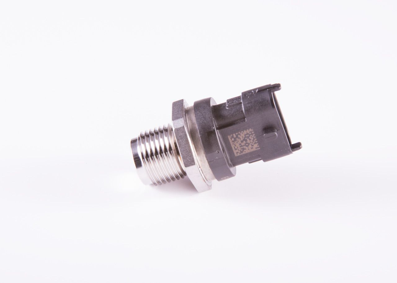 Датчик давления топлива Bosch 0281006158 цена, от 31.67 USD