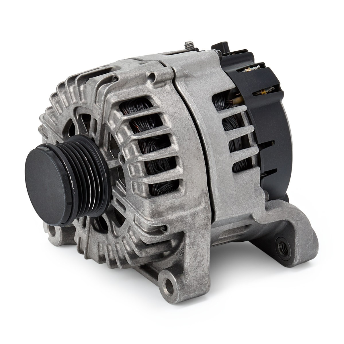 Автомобильный генератор Bosch 0986083330 цена, от 249.82 USD