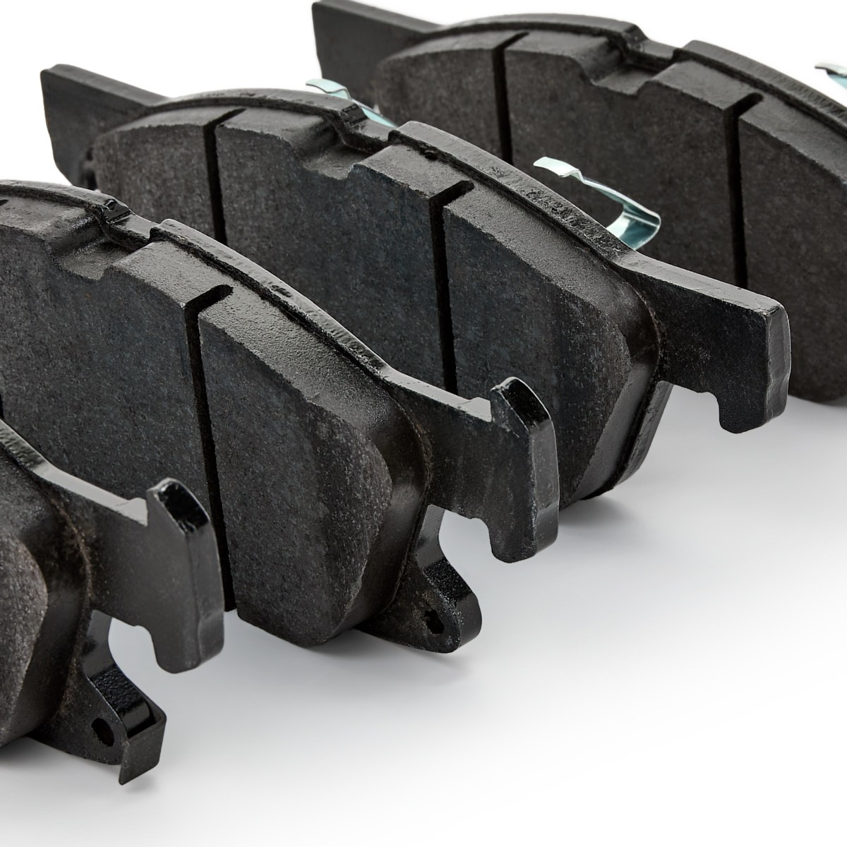 Передние тормозные колодки 0986424326 Bosch