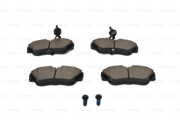 Передние тормозные колодки 0986424672 Bosch