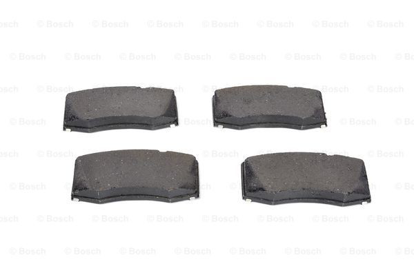 Передние тормозные колодки 0986424705 Bosch