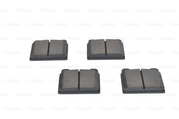 Передние тормозные колодки 0986460113 Bosch