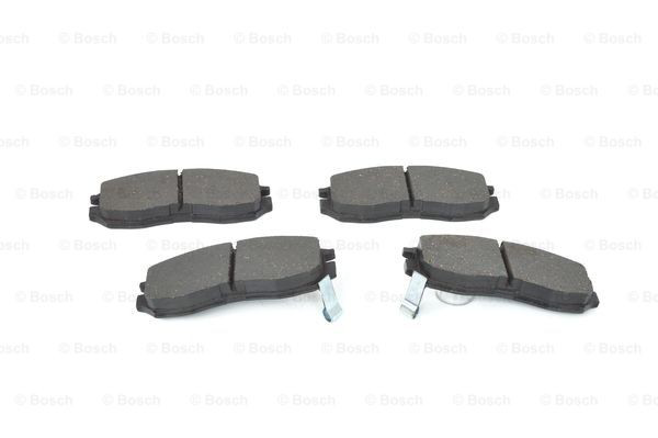 Передние тормозные колодки 0986460979 Bosch