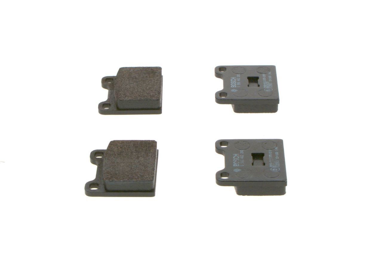 Передние тормозные колодки 0986462282 Bosch
