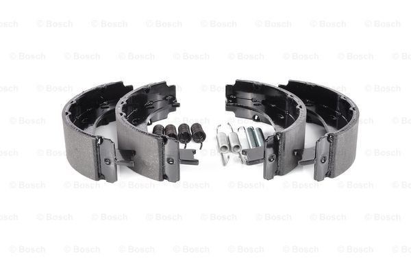Тормозные колодки стояночного тормоза Bosch 0986487610 цена, от 27.81 USD
