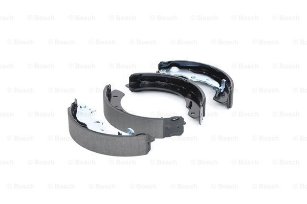 Тормоза рабочие задние ножные и тормозные барабаны Bosch 0986487796 цена, от 32.49 USD