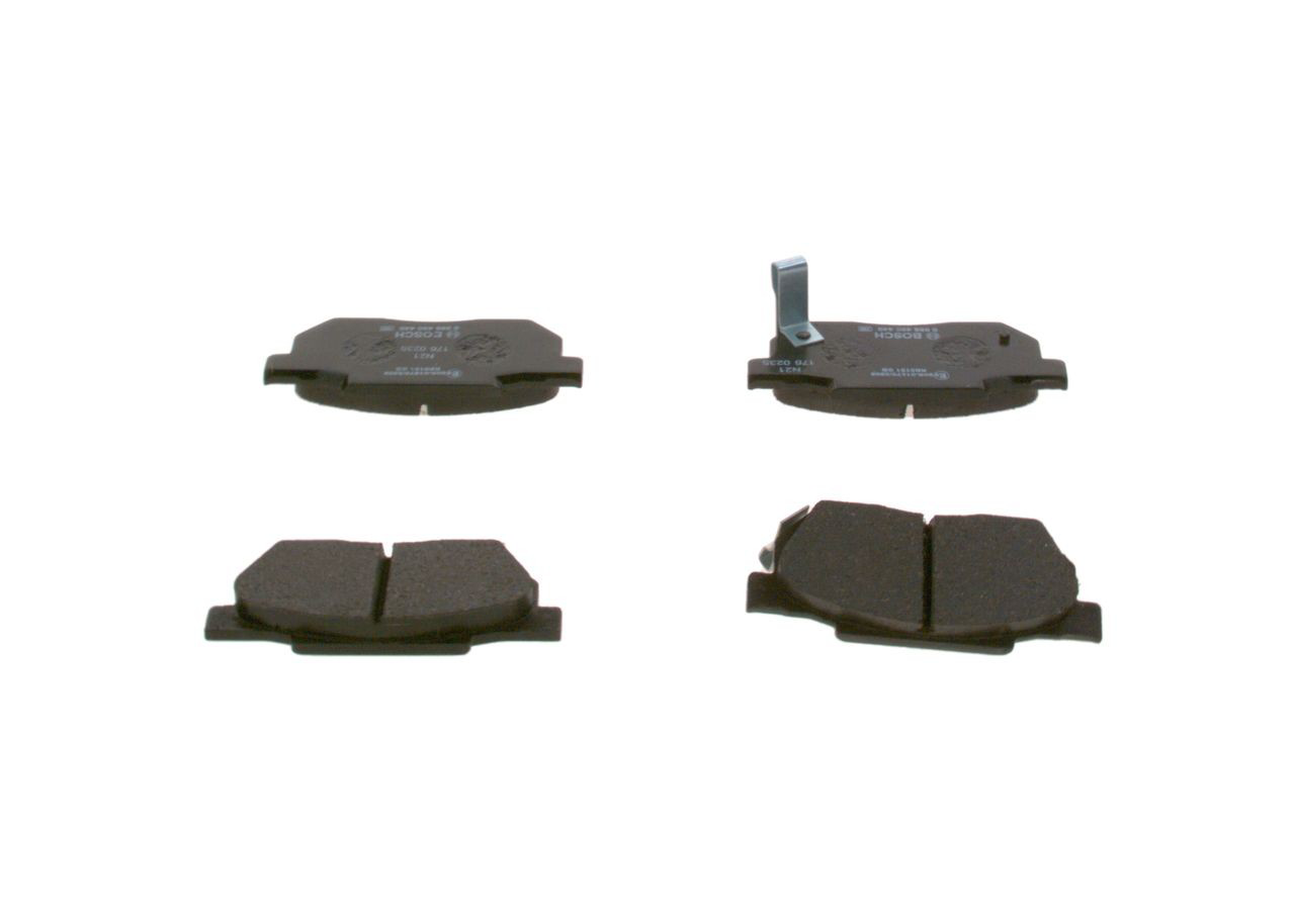 Передние тормозные колодки 0986490440 Bosch