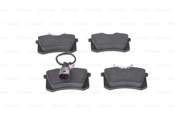 Задние дисковые колодки Bosch 0986494025