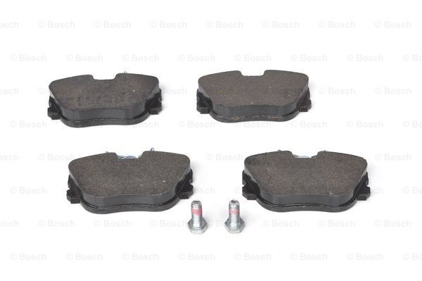 Задние тормозные колодки 0986494058 Bosch