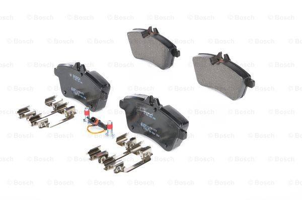 Передние тормозные колодки 0986494085 Bosch