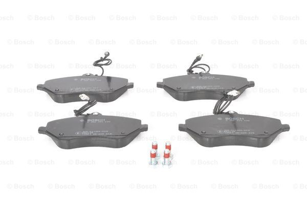 Передние тормозные колодки 0986494098 Bosch