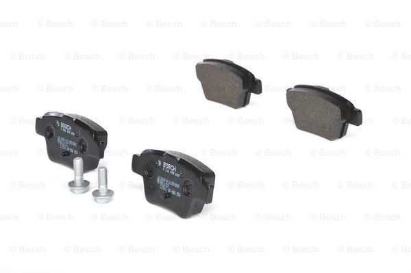 Задние тормозные колодки 0986494099 Bosch